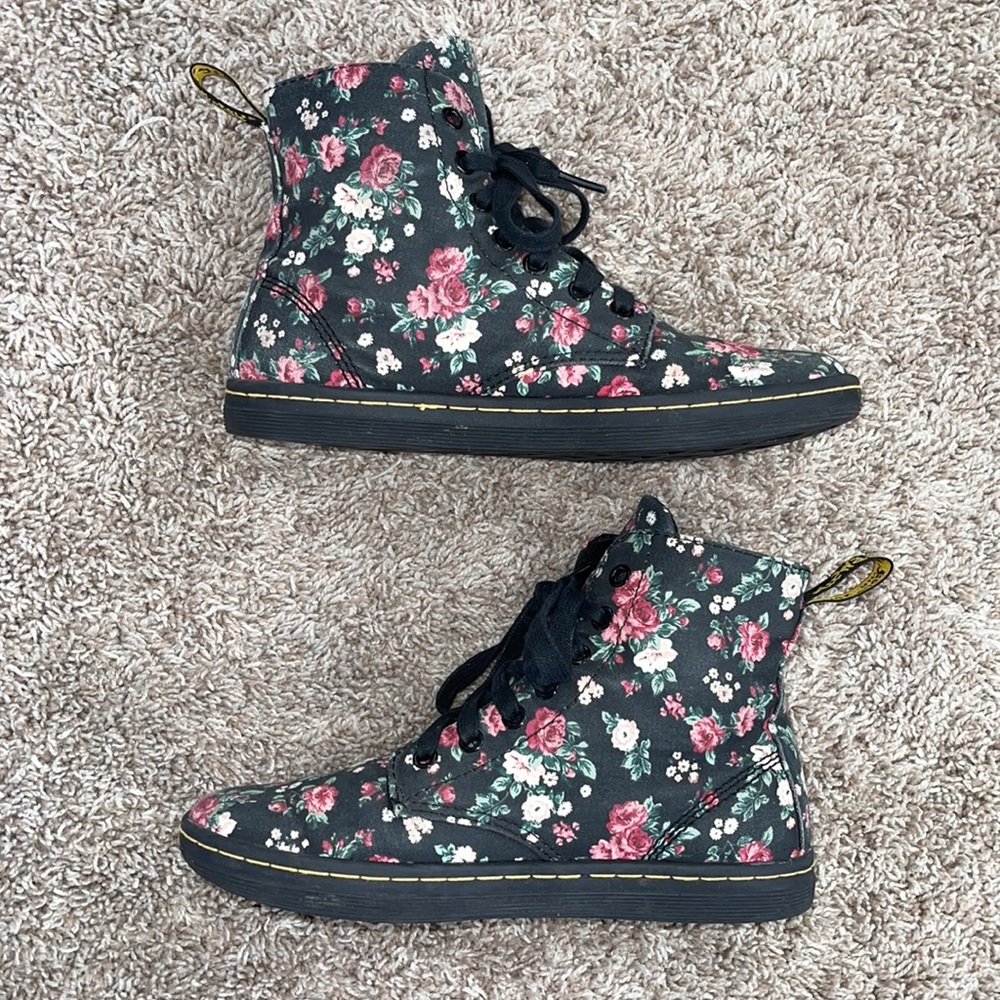 Dr. Martens | Hackney Floral Boots - Picture 7 of 7